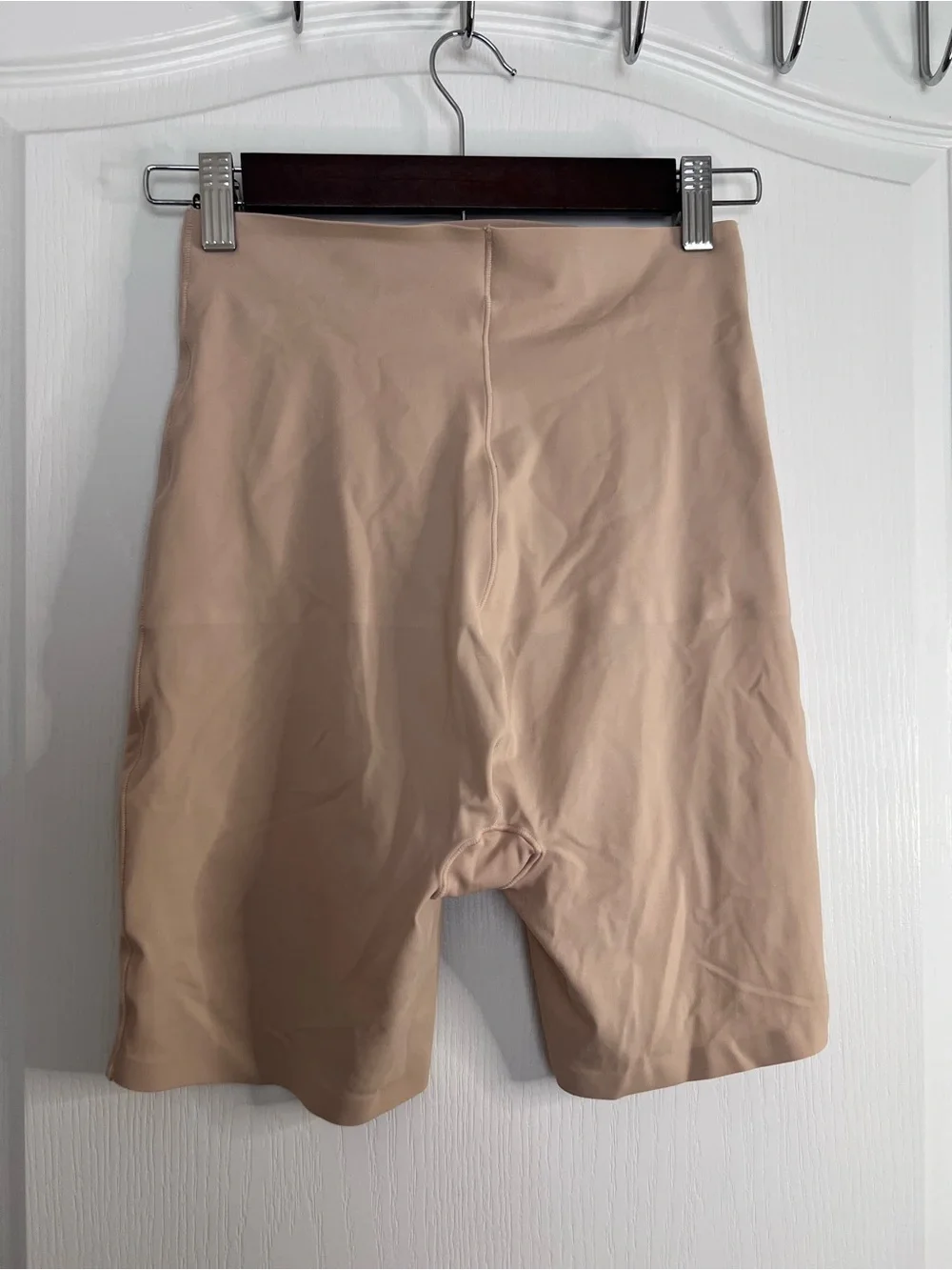Skinnygirl High-Waist Tummy & Thigh Shapewear Shorts - Nude/Beige size M